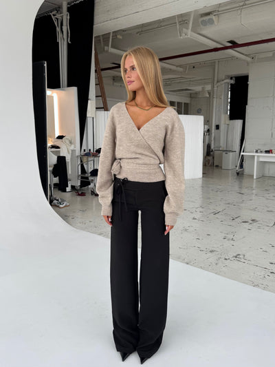 TALL Buckle low waist pants - Black