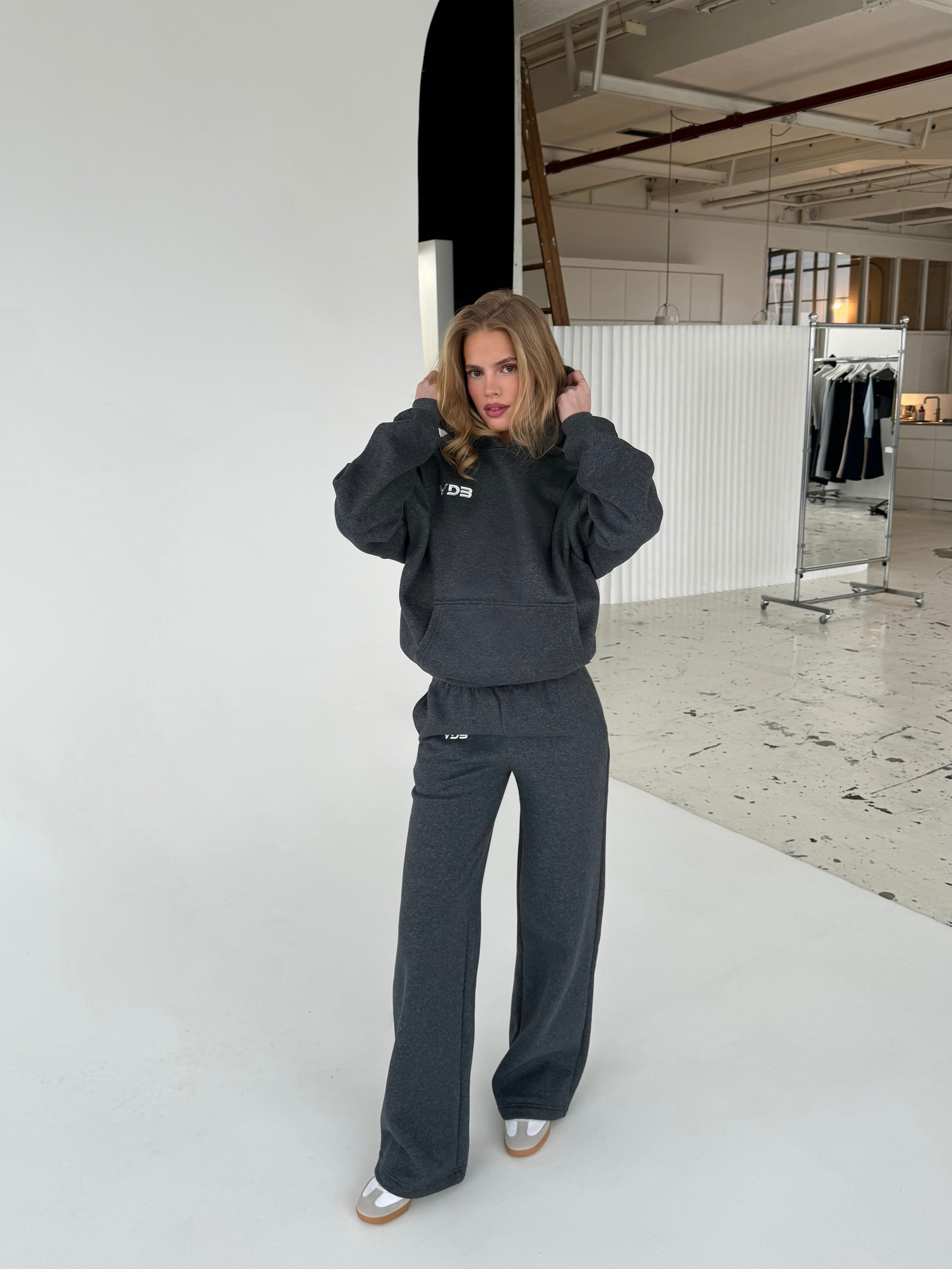 VDB sweatpants - mørk grå meleret