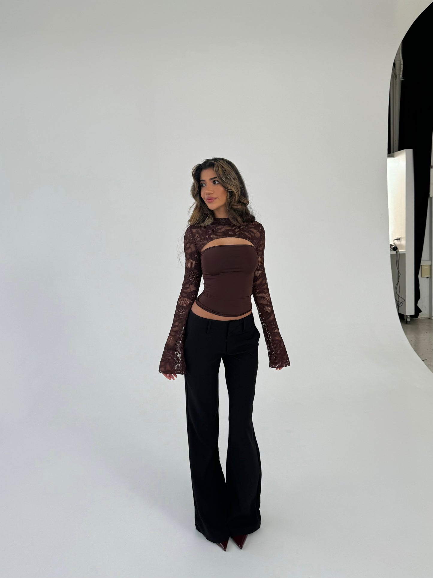 Lara lace long sleeve top - dark brown 