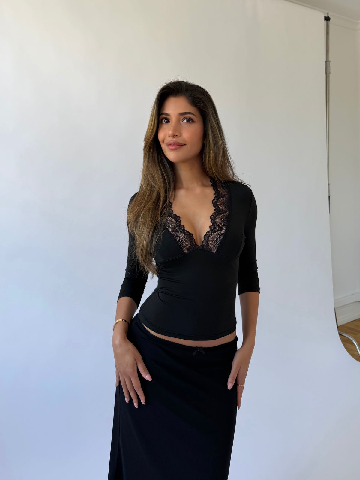 Lucia Quarter Sleeve Top – Black