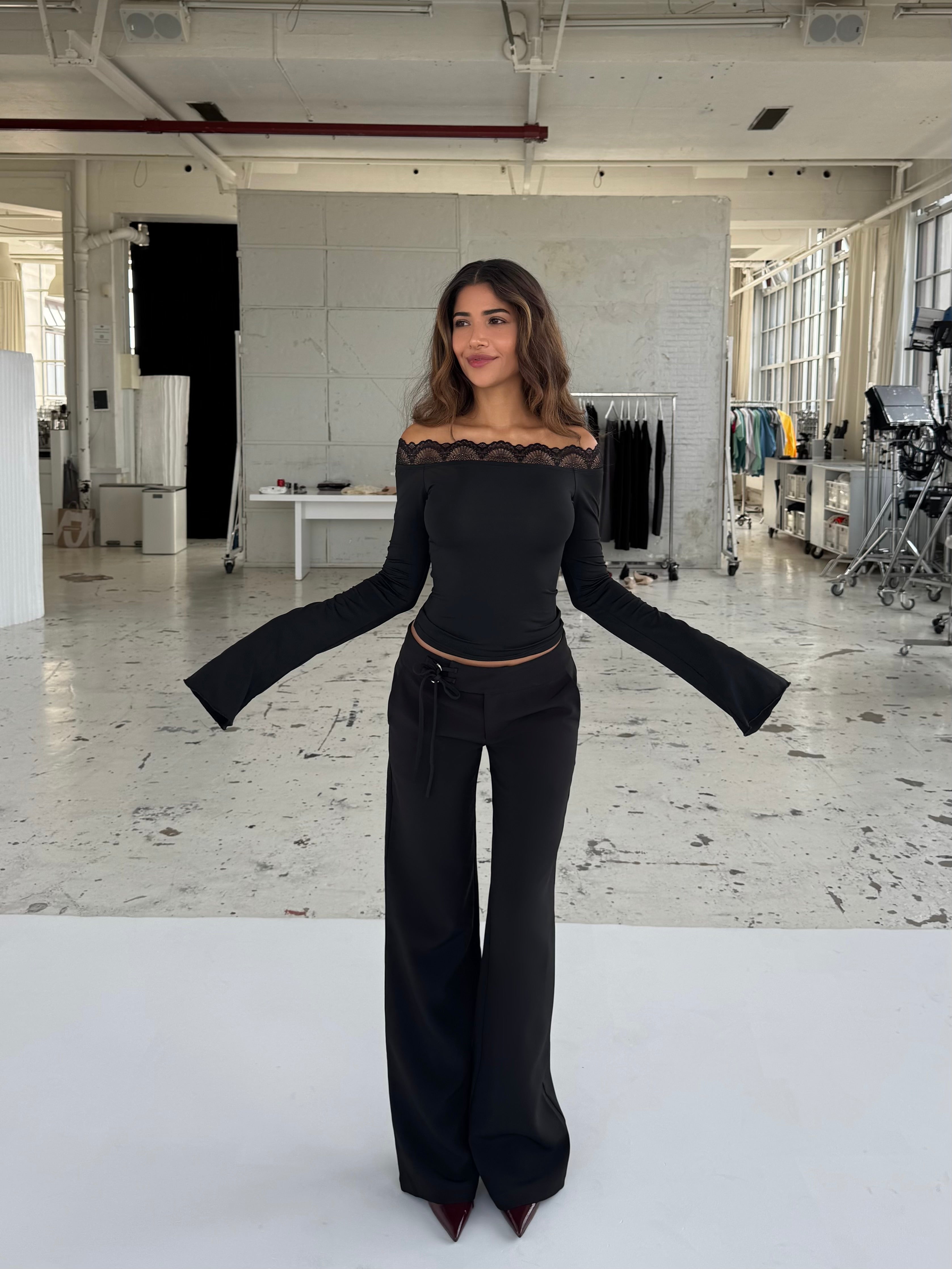 Buckle low waist bukser - sort