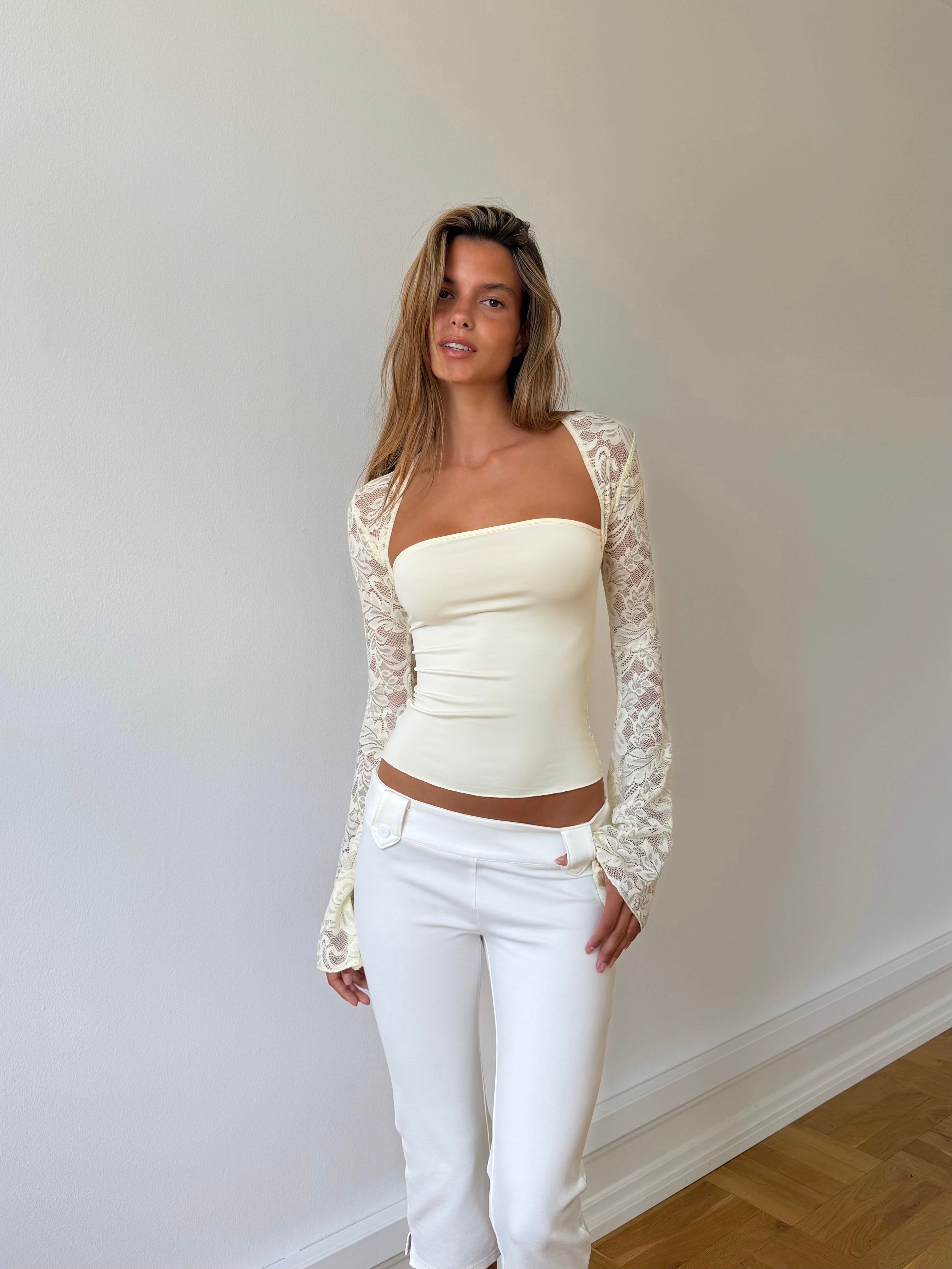Pretty Luna lace tee – Bordeaux – VENDERBY'S