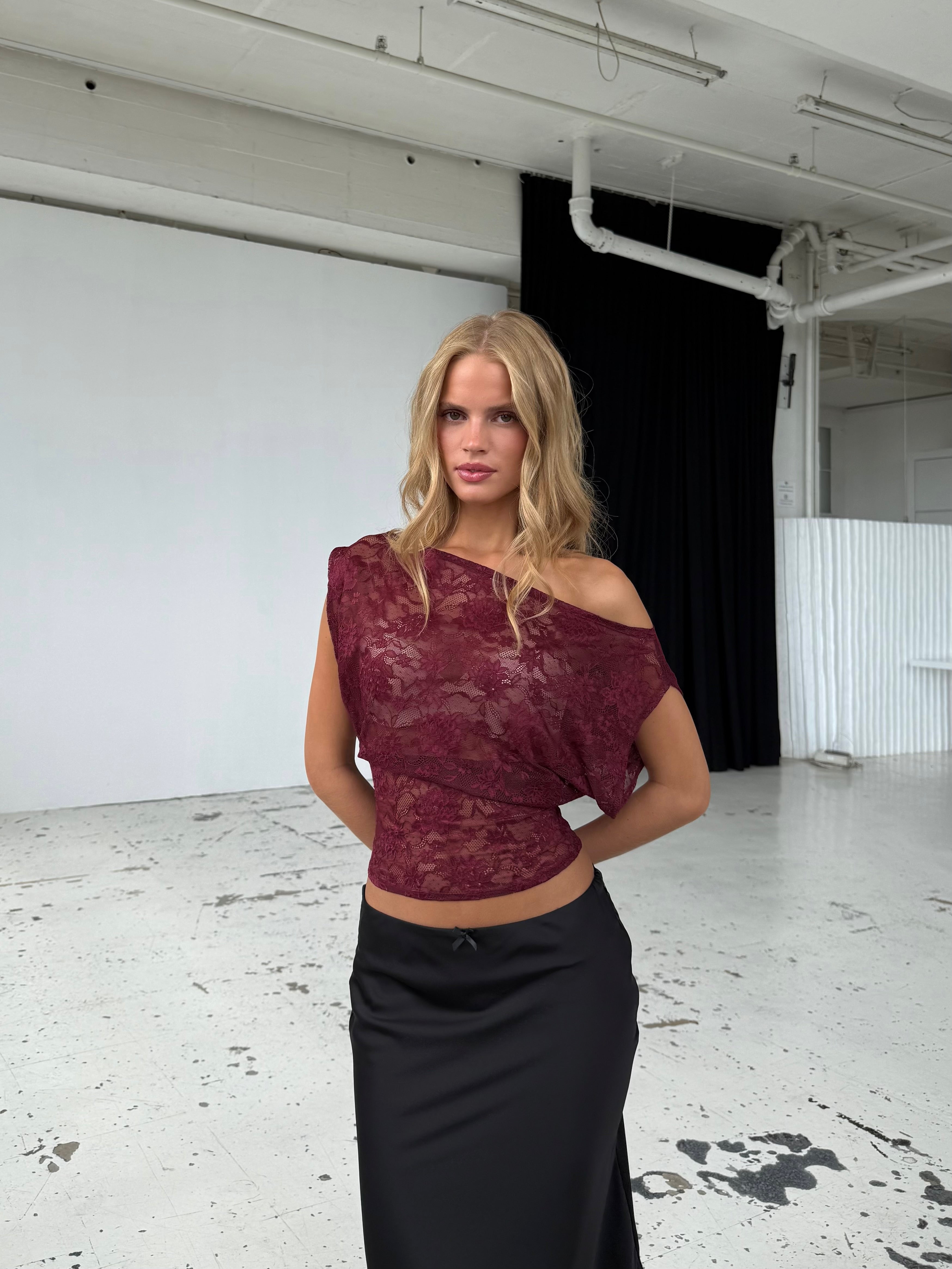 Iris lace top - bordeaux