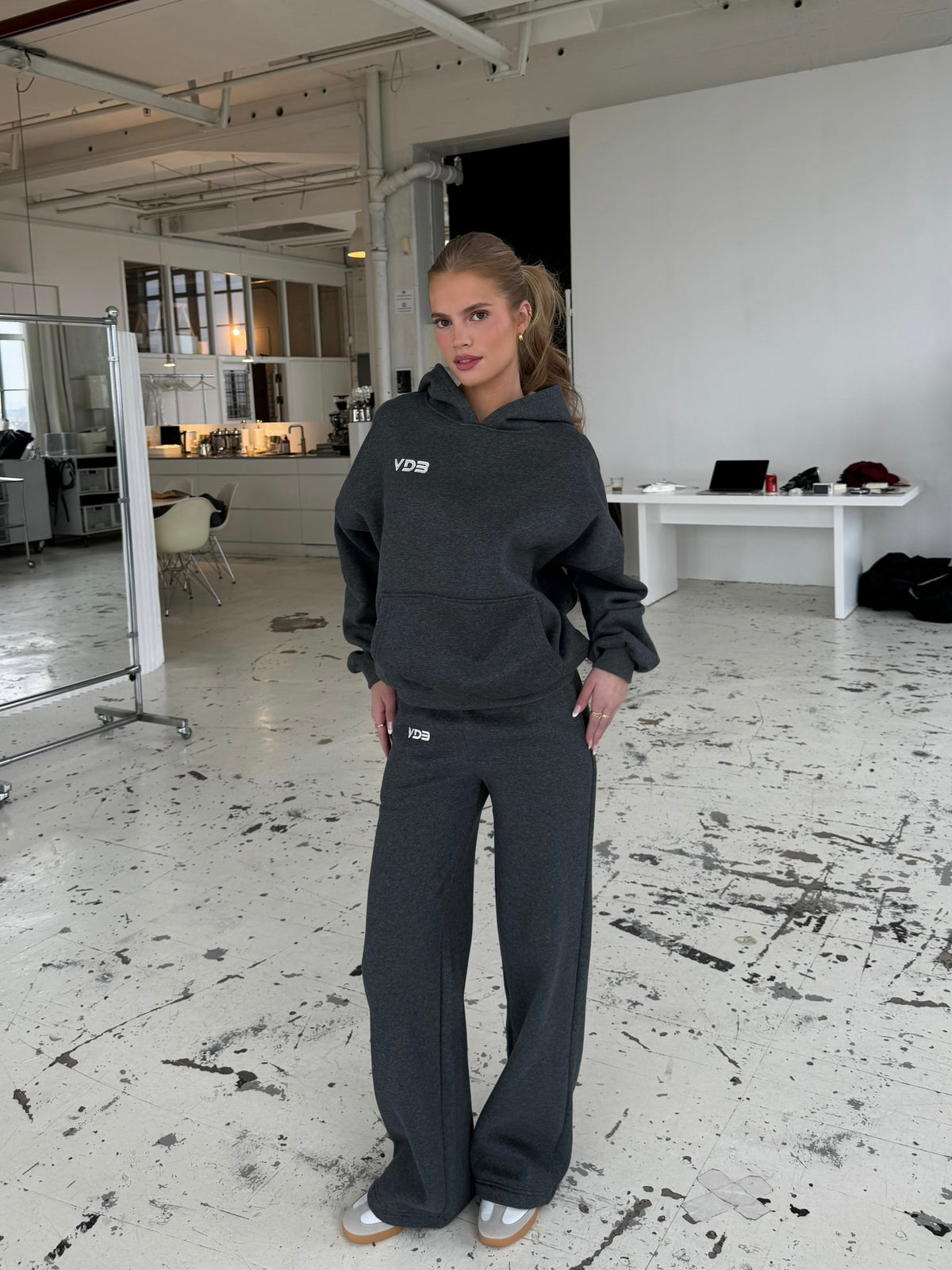 VDB sweatpants - mørk grå meleret