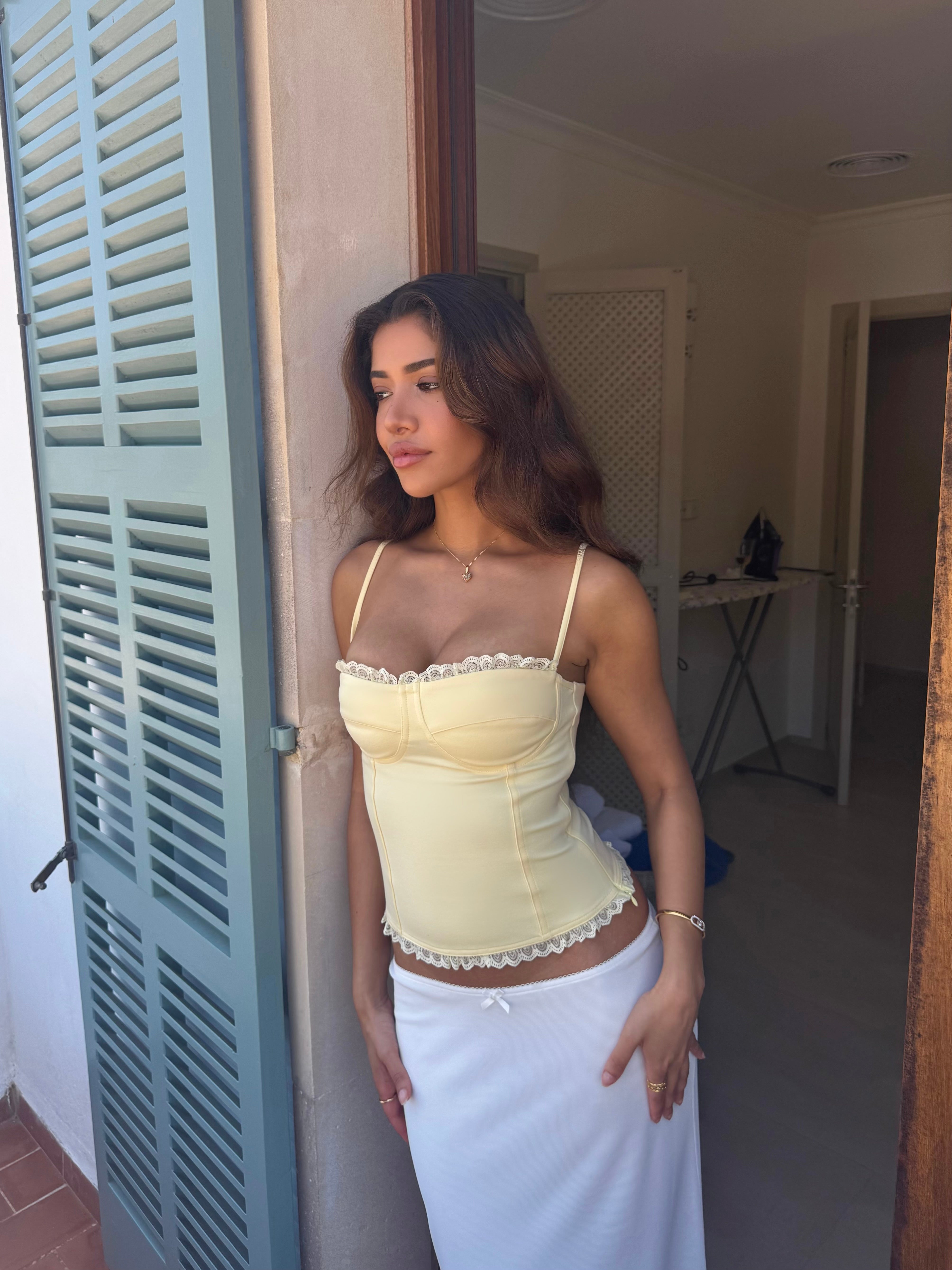 Lula lace corset top - lys gul