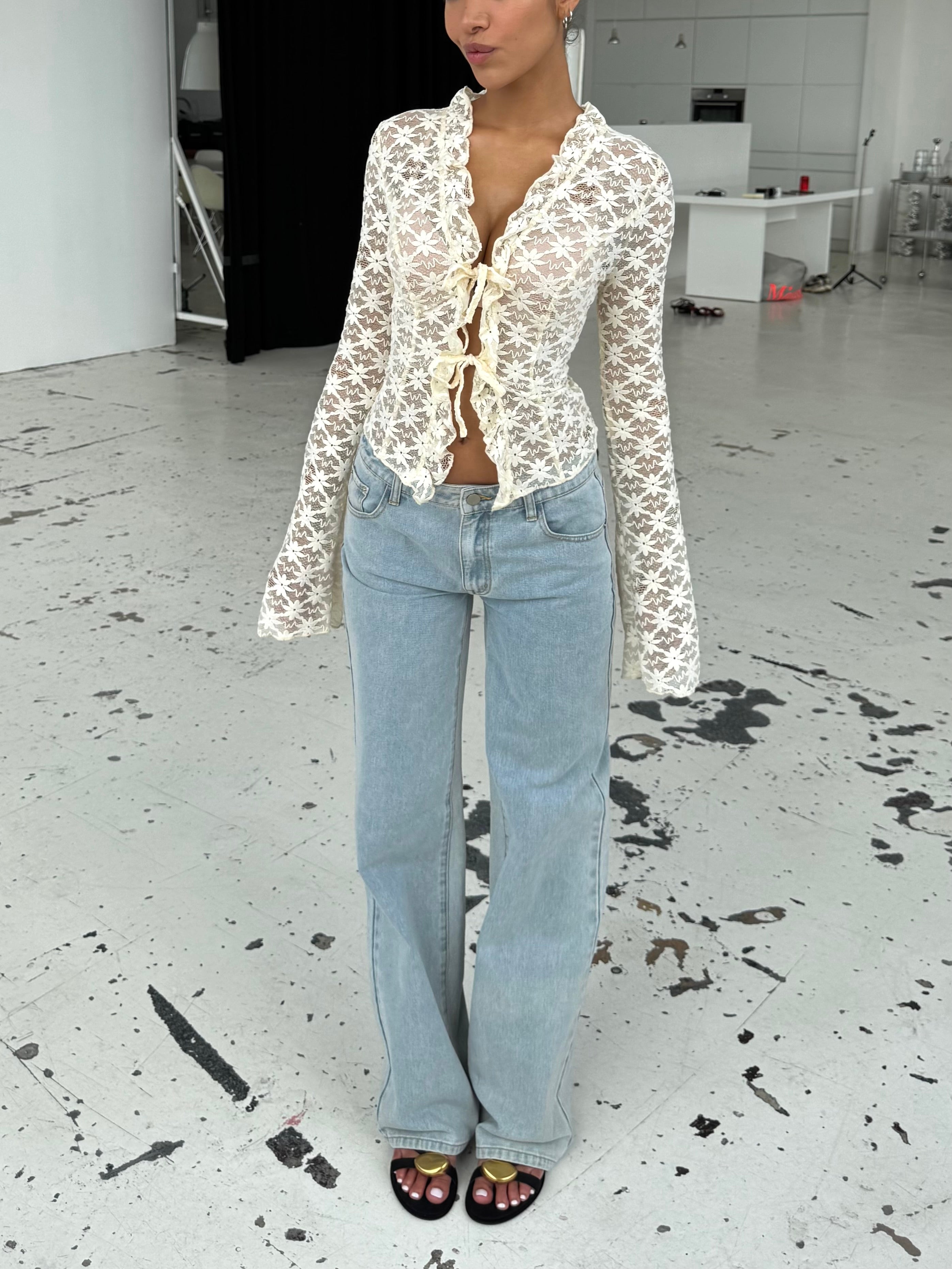 Thalia Trim lace top - cream (forudbestilling)