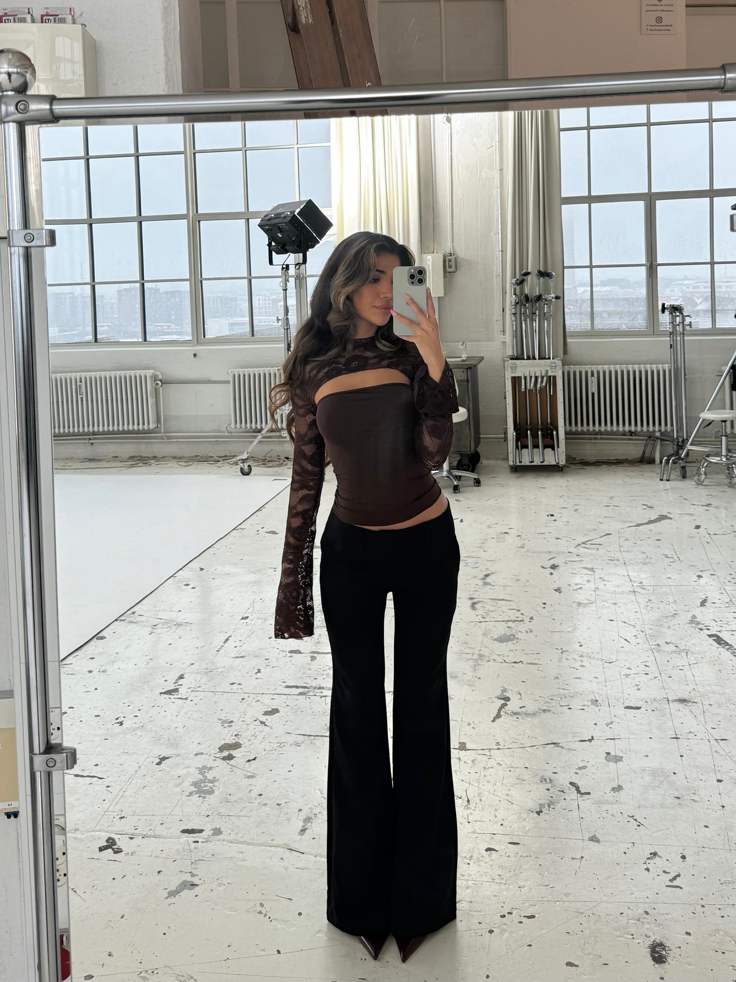 Lara lace long sleeve top - dark brown 